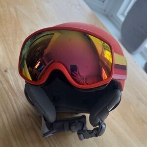 Wildhorn Child Ski Helmet with Goggles